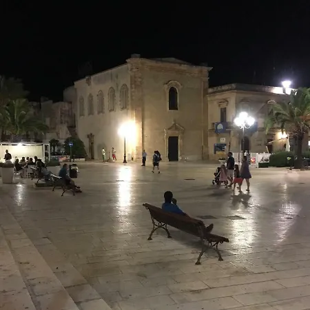 Mezzaluna Apartamento